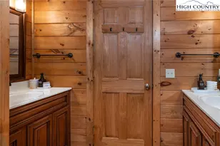 214 Sugar Bear Ridge Ln, Banner Elk, NC 28604 - Photo 15