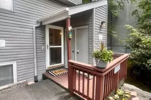 1040 Sugar Mountain Dr, Sugar Mountain, NC 28604 - Photo 3