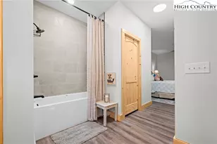 162 Shady Oak Ln, Fleetwood, NC 28694 - Photo 11