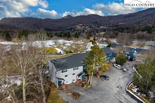 1040 Sugar Mountain Dr, Sugar Mountain, NC 28604 - Photo 5