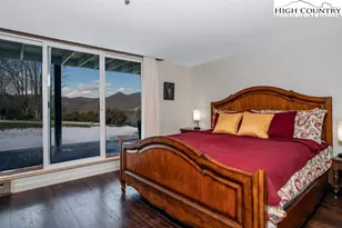 1040 Sugar Mountain Dr, Sugar Mountain, NC 28604 - Photo 13