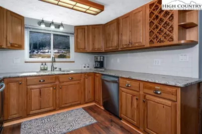 1040 Sugar Mountain Drive #A1, Sugar Mountain, NC 28604 - Photo 11