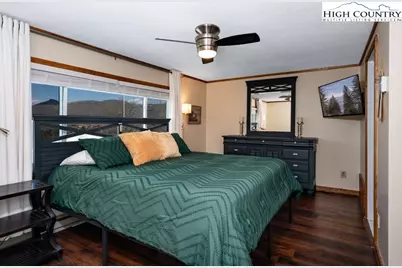 1040 Sugar Mountain Drive #A1, Sugar Mountain, NC 28604 - Photo 9