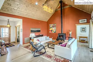 137 Mountain Breeze Knoll, Blowing Rock, NC 28605 - Photo 3