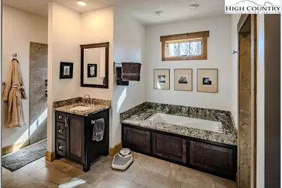 137 Mountain Breeze Knoll, Blowing Rock, NC 28605 - Photo 19