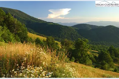 C605 Sugartree Nvno, Zionville, NC 28698 - Photo 13