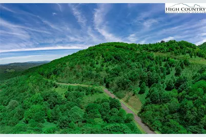 C611 Sugartree Nvno, Zionville, NC 28698 - Photo 3