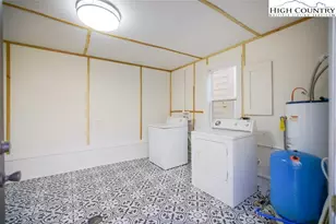 7 Legra Rd, Grassy Creek, NC 28631 - Photo 31