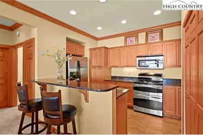 228 Pleasant View #8-D, Sugar Mountain, NC 28604 - Photo 13