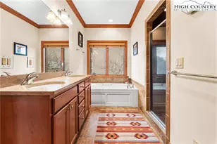 228 Pleasant Vw, Sugar Mountain, NC 28604 - Photo 23