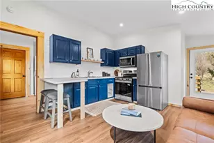 515 Greer Ln, Vilas, NC 28692 - Photo 5