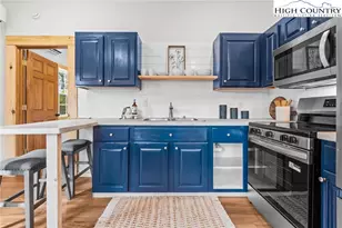 515 Greer Ln, Vilas, NC 28692 - Photo 11