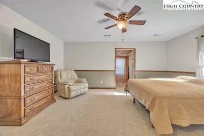 3086 Taylorsville Road, Lenoir, NC 28645 - Photo 27