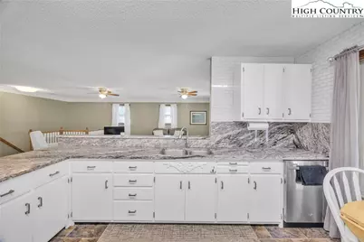 3086 Taylorsville Road, Lenoir, NC 28645 - Photo 15