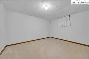 3086 Taylorsville Rd, Lenoir, NC 28645 - Photo 33