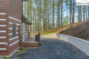 284 Rivers Edge Access Rd, Jefferson, NC 28640 - Photo 33