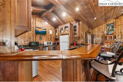 2793 & 2793 A Boggs Road, West Jefferson, NC 28694 - Photo 29