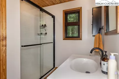 251 Deer Run Road, Deep Gap, NC 28618 - Photo 17