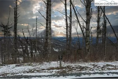 Wr58 Clouds Rest Drive, Elk Park, NC 28622 - Photo 3