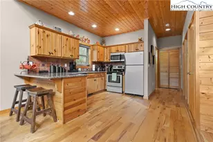 16 Honey Tree Cir, Sparta, NC 28675 - Photo 15