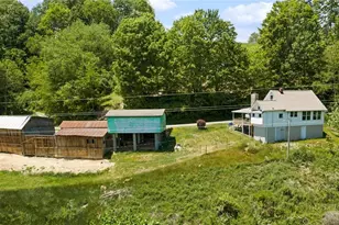 244 Flat Springs Rd, Elk Park, NC 28622 - Photo 17