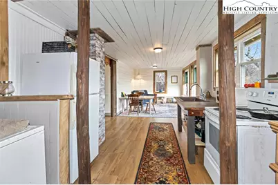 244 Flat Springs Road, Elk Park, NC 28622 - Photo 9