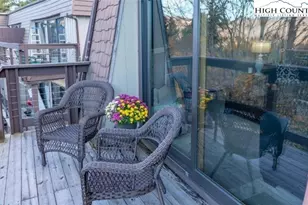 101 Upper Holiday Ln, Beech Mountain, NC 28604 - Photo 15