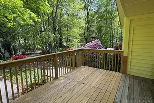 6 Ridgewood Ln, Newland, NC 28657 - Photo 3