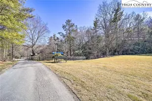 6 Ridgewood Ln, Newland, NC 28657 - Photo 45