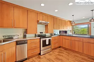 895 S J E Gentry Rd, Laurel Springs, NC 28644 - Photo 25