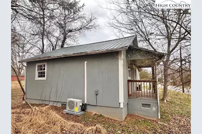 1101 Old US 421 Road, Wilkesboro, NC 28697 - Photo 15