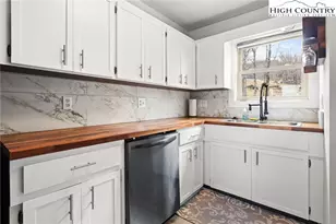 101 Courtside Ln, Beech Mountain, NC 28604 - Photo 17