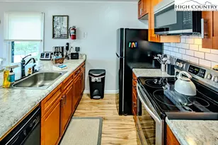 103 Upper Holiday Ln, Beech Mountain, NC 28604 - Photo 11