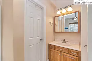 115 Turkey Trl, Sugar Mountain, NC 28604 - Photo 37