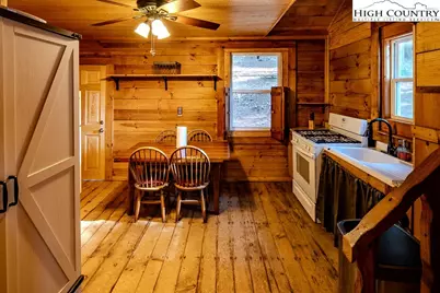 326 Deer Ridge Lane, Sparta, NC 28675 - Photo 23