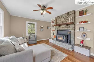 837 Pine Ridge Rd, Beech Mountain, NC 28604 - Photo 5