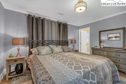 11974 N Hwy 421, Zionville, NC 26989 - Photo 27