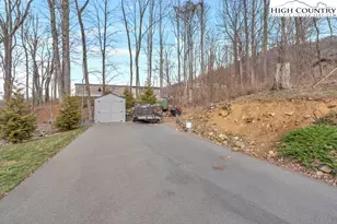 11974 N Hwy 421, Zionville, NC 26989 - Photo 5