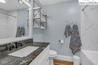 11974 N Hwy 421, Zionville, NC 26989 - Photo 25