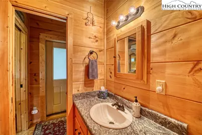 125 Hummingbird Lane, Newland, NC 28657 - Photo 17