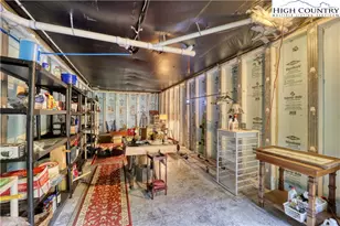 125 Hummingbird Ln, Newland, NC 28657 - Photo 19