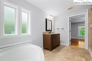 167 Wagon Wheel Ln, Deep Gap, NC 28618 - Photo 17