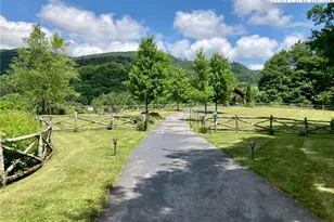 162-F Red Deer Run, Banner Elk, NC 28604 - Photo 35