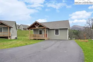 151 Pitts Wy, Boone, NC 28645 - Photo 3