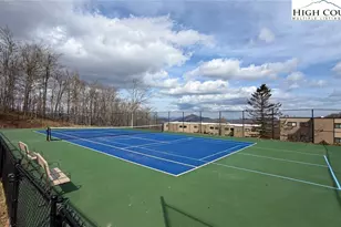 111 Sugar Ski Dr, Sugar Mountain, NC 28604 - Photo 31