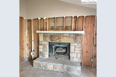 58 River Road, Newland, NC 28657 - Photo 7