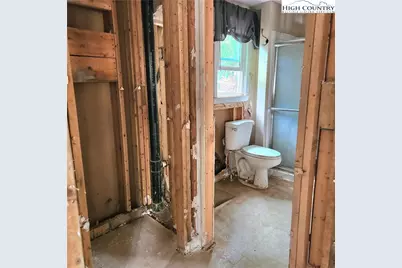 58 River Road, Newland, NC 28657 - Photo 13