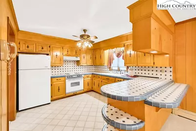 354 Old Wilkes Road, Glendale Springs, NC 28629 - Photo 15