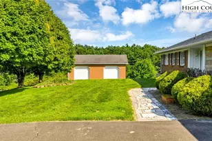 354 Old Wilkes Rd, Glendale Springs, NC 28629 - Photo 5