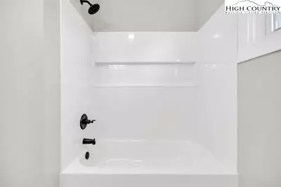 186 King Street, West Jefferson, NC 28694 - Photo 27